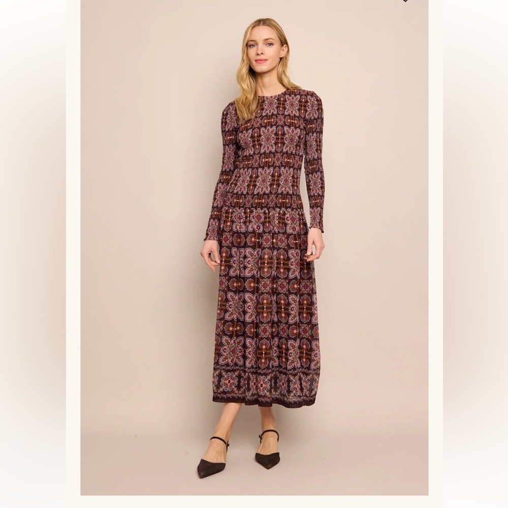 Cara Cara Blossom dress size medium NWT